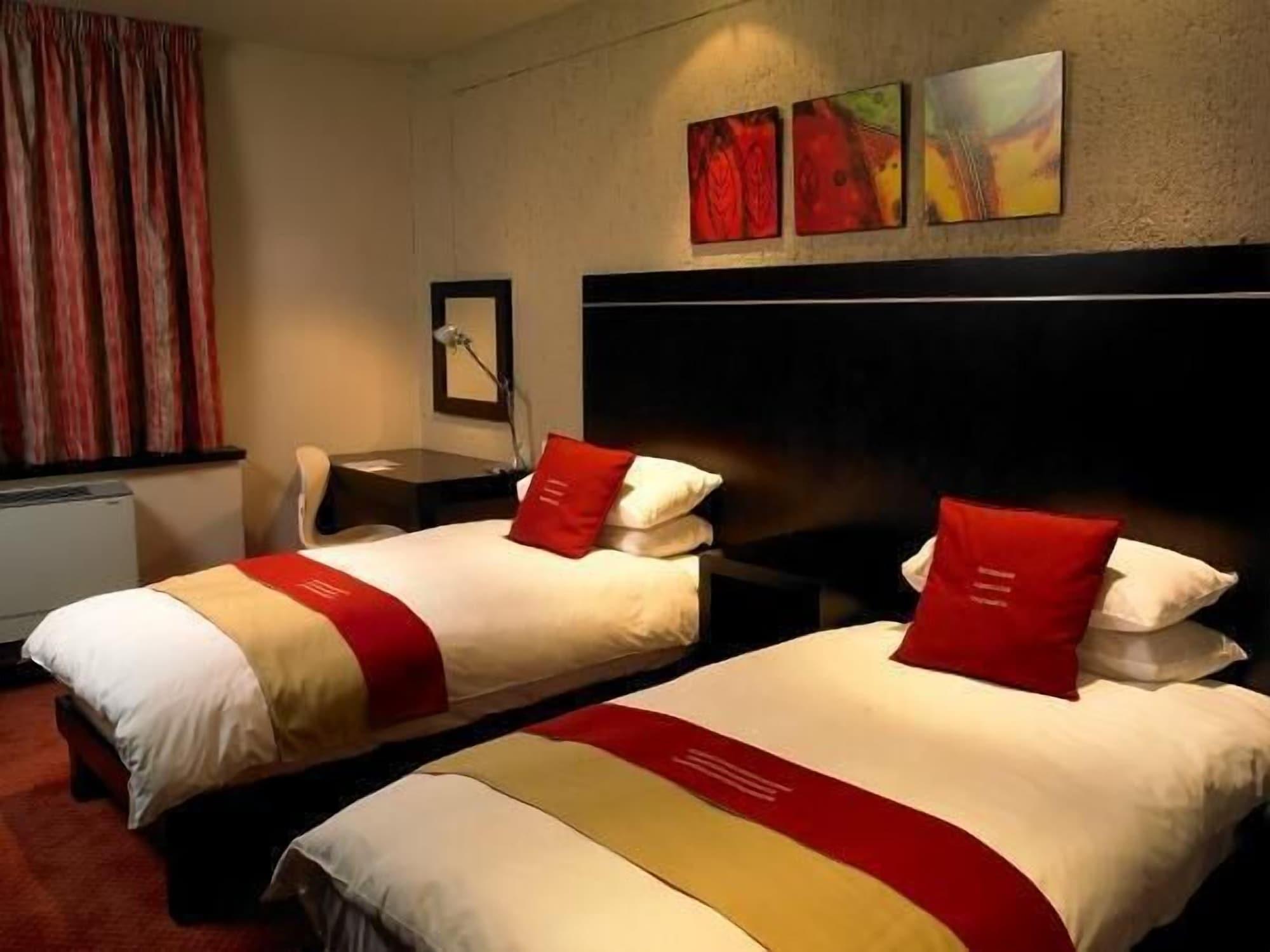 Peermont Metcourt Inn At The Grand Palm, Gaborone Kültér fotó