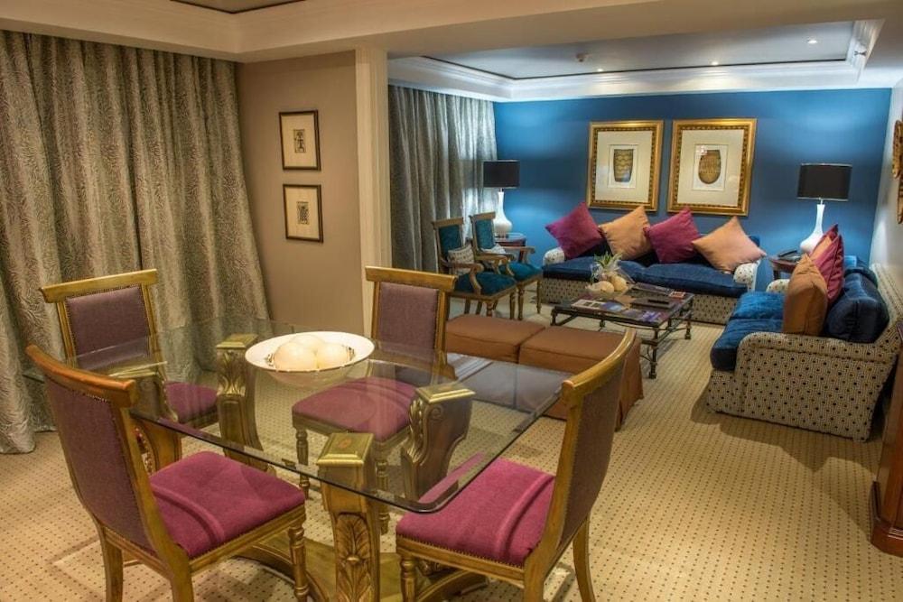 Peermont Metcourt Inn At The Grand Palm, Gaborone Kültér fotó