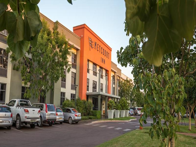 Peermont Metcourt Inn At The Grand Palm, Gaborone Kültér fotó